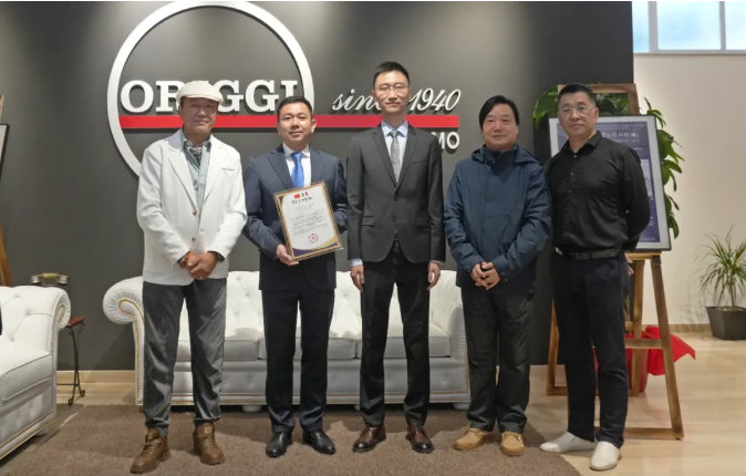 胡志建獲李可染畫院授予【中國意大利文化交流貢獻(xiàn)