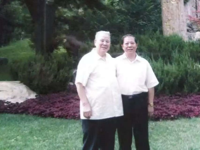 張文榮：從醫(yī) 50 余年，以精湛醫(yī)術(shù)和高尚醫(yī)德捍衛(wèi)中醫(yī)尊嚴(yán)(圖12)