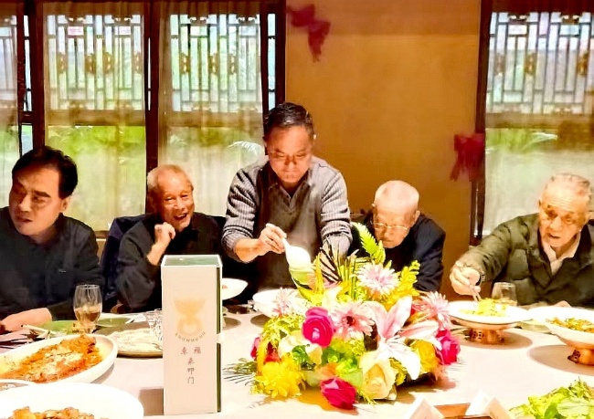 香山葉正紅 &nbsp;&nbsp;重陽情更濃(圖15)